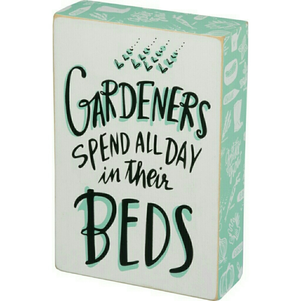 Gardener box sign